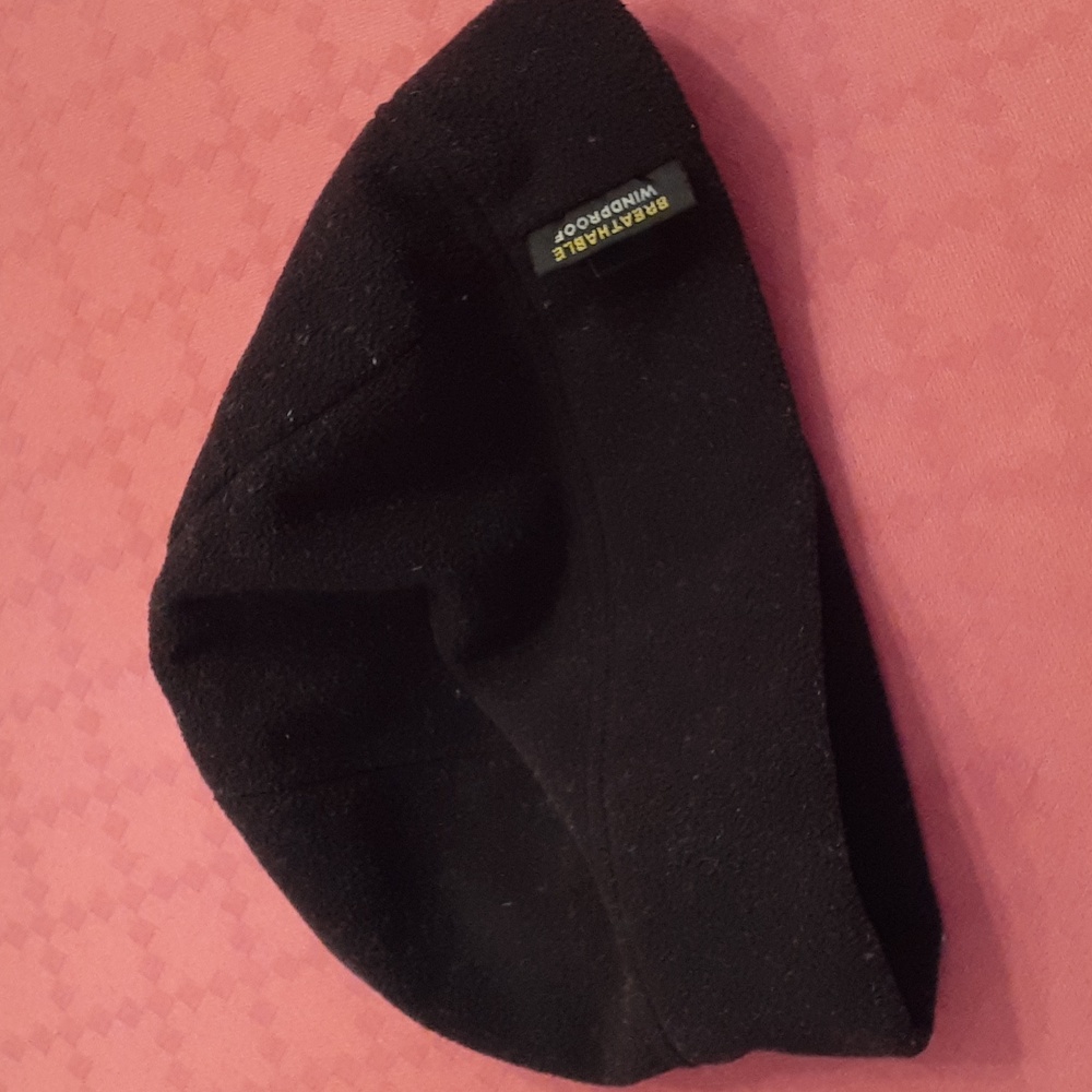 Bec Tech fleece hat